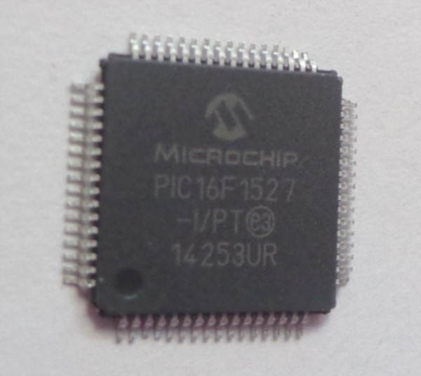 PIC16F1527-I/PT