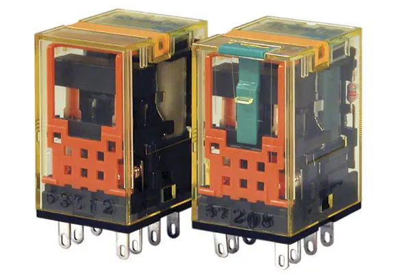 RU2S-D48 by idec corporation